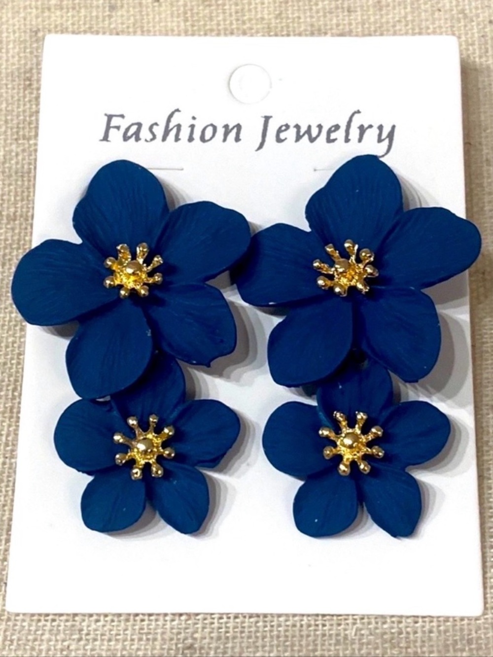 NEW Fashion Jewelry Blue Floral Drop Earrings with Gold Centers